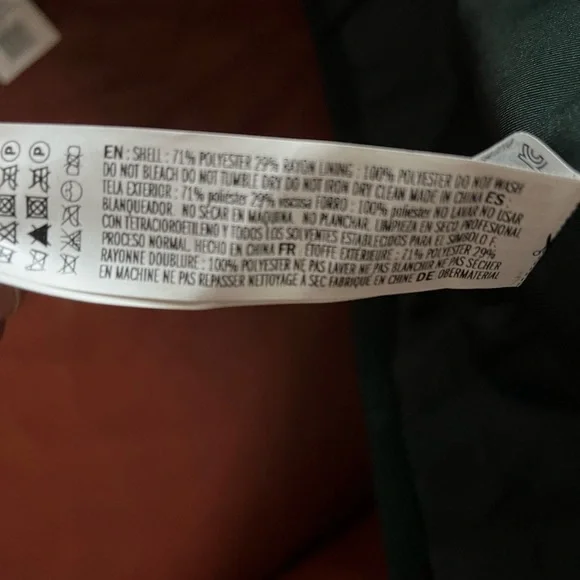 NWT green jacket from Forever 21 double breasted with pockets and inside button - Picture 5 of 6